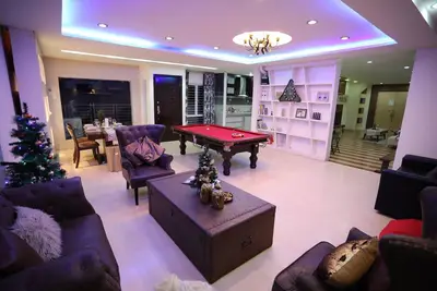Image de Superbe emplacement maison spacieuse
