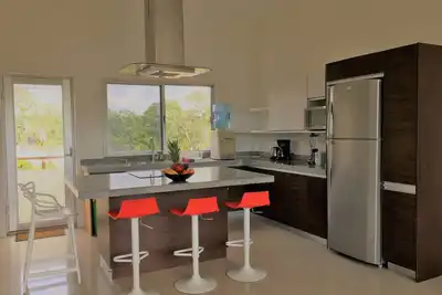 Image de vue imprenable appartement de 2 chambres avec piscine privée