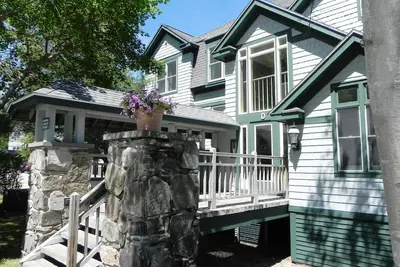 Image de Vues du haut du monde depuis notre spacieux condo à Northface