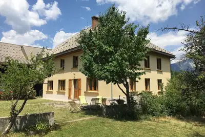 Image de Grand appartement dans maison de montagne à Risoul - 05600