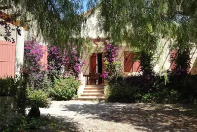 Image de Maison / Villa, proximité plage unique (90 mètres)