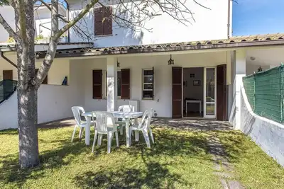 Image de M050 - Marcelli, three-room apartment with garden 200 meters from the sea