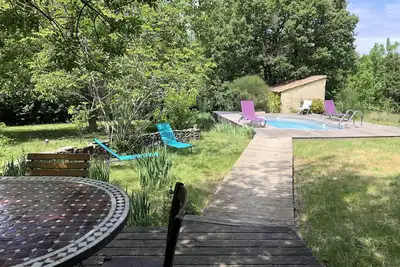 Image de Maison Tres Calme Avec Piscine En Plein Luberon