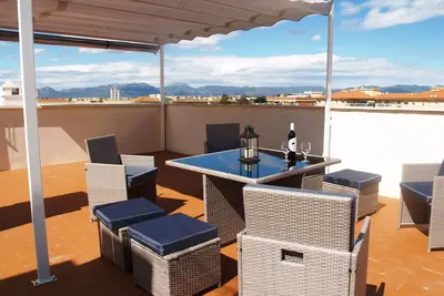 Image de Penthouse de rêve avec barbecue et piscine, Wifi gratuit