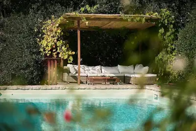 Villa Novellina est une belle villa située dans le Chianti, en Toscane, avec piscine privée et climatisée