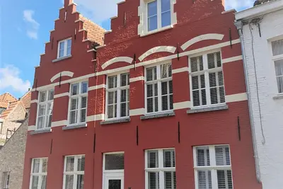 Image de Diephuys14, maison de vacances luxueuse et confortable dans le centre de Bruges