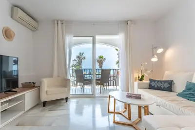 Image de Duplex sur la plage -  Vue Mer - 2 chambres - Dona Lola Beach Resort - entre Marbella et La Cala de Mijas - Micaela - Cs148