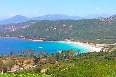 Image de F4 au calme avec jardin à la lisiére de la forêt domaniale de Coti Chiavari
