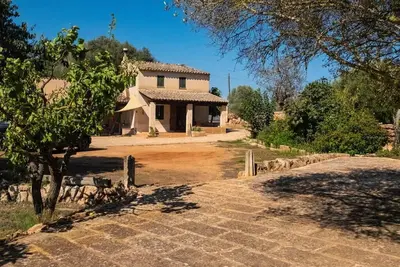 Image de Maison romantique dans la campagne majorquine