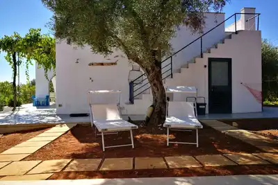 Image de L'esprit d'une campagne très colorée Villa près de la mer
