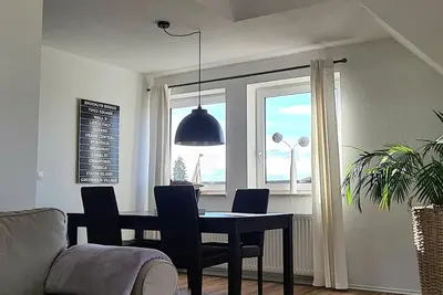 Image de Appartement Seeloft avec balcon et vue directe sur le lac sur le Möhnesee