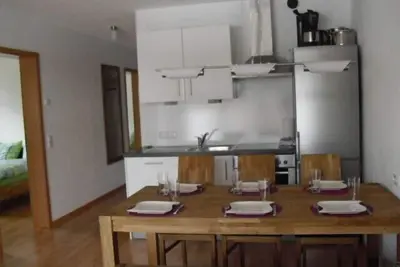 Image de Appartement moderne pour 2 à 8 personnes dans le domaine skiable et de randonnée de Damüls