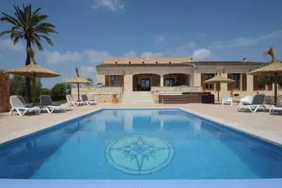 Image de calme priv chauffée Spa Finca al. Piscine panoramique Wifi sans fil Cheminée