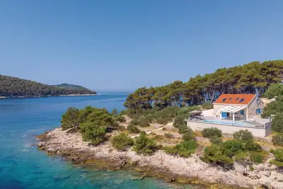 Image de Superbe maison Ă Mikulina Luka avec.