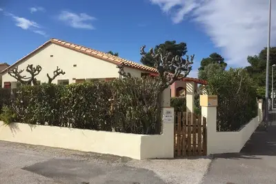 Image de Petite villa individuelle proche de la mer