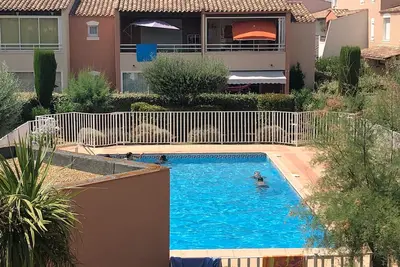Image de Spacieux et agréable T3 avec piscine proche plage, port, île des loisirs