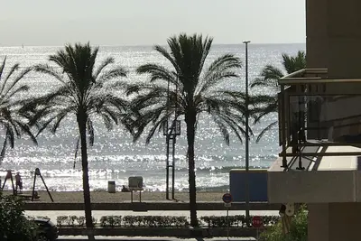Image de Bel appartement 3 chambres avec piscine et vue sur mer à 50m de la plage