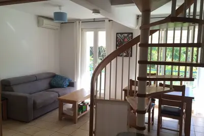 Image de T2 mezzanine les pieds dans l'eau