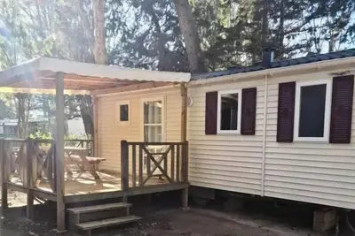 Image de Emeraude - 24m² - 2 chambres - Tv - Terrasse Couverte - 1 Vehicule Inclus 4 personnes