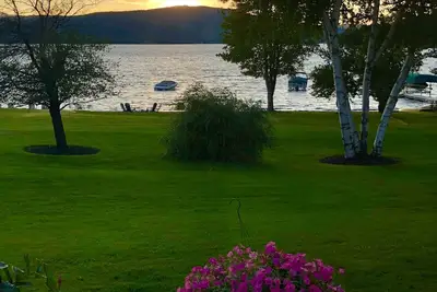 Image de Belle maison de calèche sur Newfound - Perfect Lake Getaway!