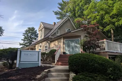 Image de The Nest - Situé au cœur de Nashville Indiana!