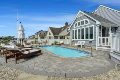 Image de Mantoloking Waterfront 4 chambres avec accès privé à la mer