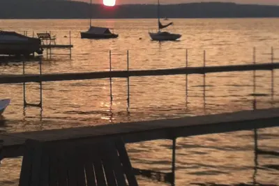 Image de Chautauqua Lake Cottage