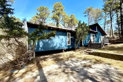Image de Secluded maison de 3 ch, à pied de village, à proximité de l'océan et des étangs