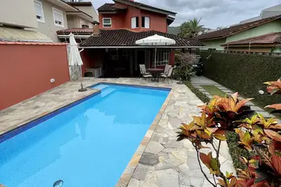 Image de Juquehy! Meilleure plage de Sp<br>Magnifique maison avec piscine, balcon gastronomique et climatisation<br>