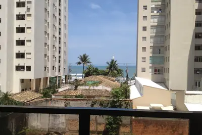 Appartement à Pitangueiras à côté de la plage
