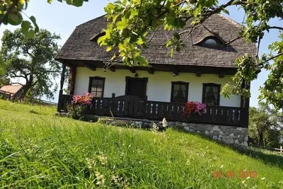 Image de Maison de grand-mère - maison d'hébergement traditionnel près de Bran Castle
