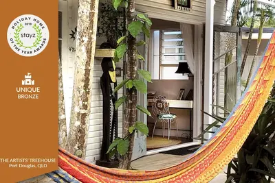 The Artists 'Treehouse: Stayz Holiday Home Awards Gagnant de bronze de catégorie unique