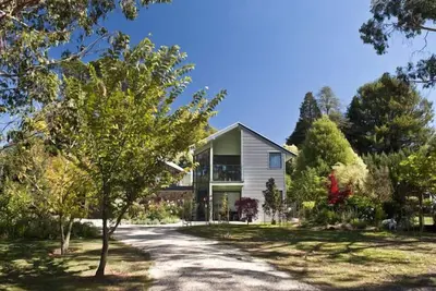 Image de Trentham Lake Villas - Vue sur le lac