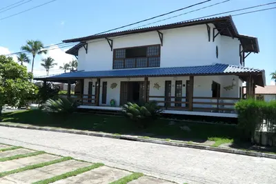 Image de Maison de plage de luxe avec 6 suites en copropriété en bord de mer