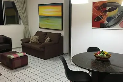 Image de Grand appartement au coeur de Boa Viagem.