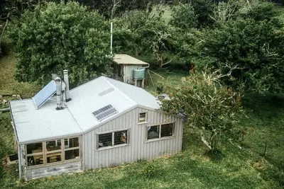 Image de Hernani Wilderness Hut<br>WeilHouse Living