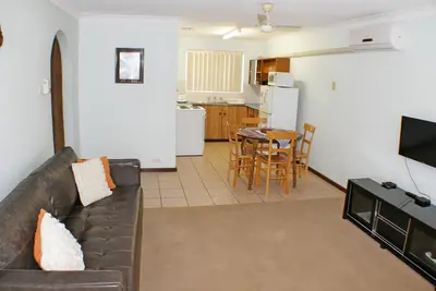 Image de Geraldton Holiday Unit Avec Wifi et films Internet gratuits