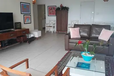 Image de Front de mer avec balcon pour les familles. Louer ou vendre