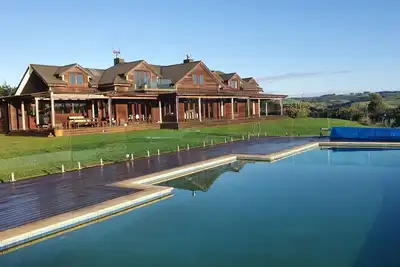 Image de Maison De Vacances De CÔTE De Luxe! Superbes vues sur la mer dans la baie des îles