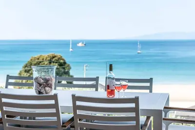 Image de Oneroa Bay | Soit mon invité