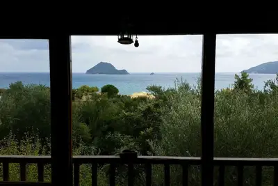 Image de Rêve villa isolée avec vue sur la mer et la plage dans le parc national marin de Zakynthos