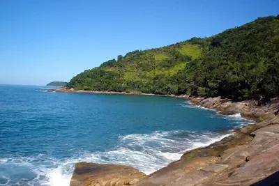 Image de Charmante maison à 100 mètres de la plage, 3 chambres (deux suites), 3 salles de bain.