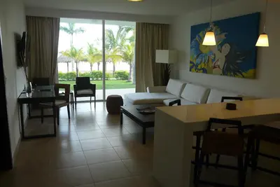 Image de Superbe appartement de luxe en première ligne de plage - ancien Nikki Beach