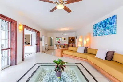 Image de Belle villa de retraite sur la marina