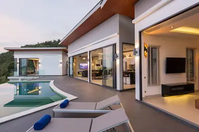 Image de Luxueuse Villa 3 chambres avec vue mer panoramique
