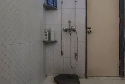 Image de Privé incroyable confortable séjour au coeur de la ville!