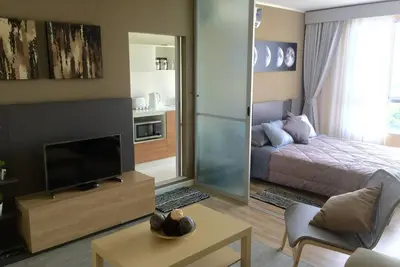 Image de Près de l'aéroport de Suvarnabhumi, spacieux studio moderne avec wifi, Iptv, café