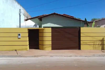 Image de Maison spacieuse et confortable, proche du centre ville! Ambiance agréable! ! !