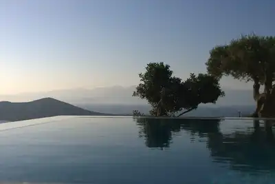 Image de Villa 3 chambres 1 piscine superbe vue panoramique Spinalonga Mirabello Elounda