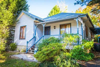 Image de Cottage sur le Mall Leura